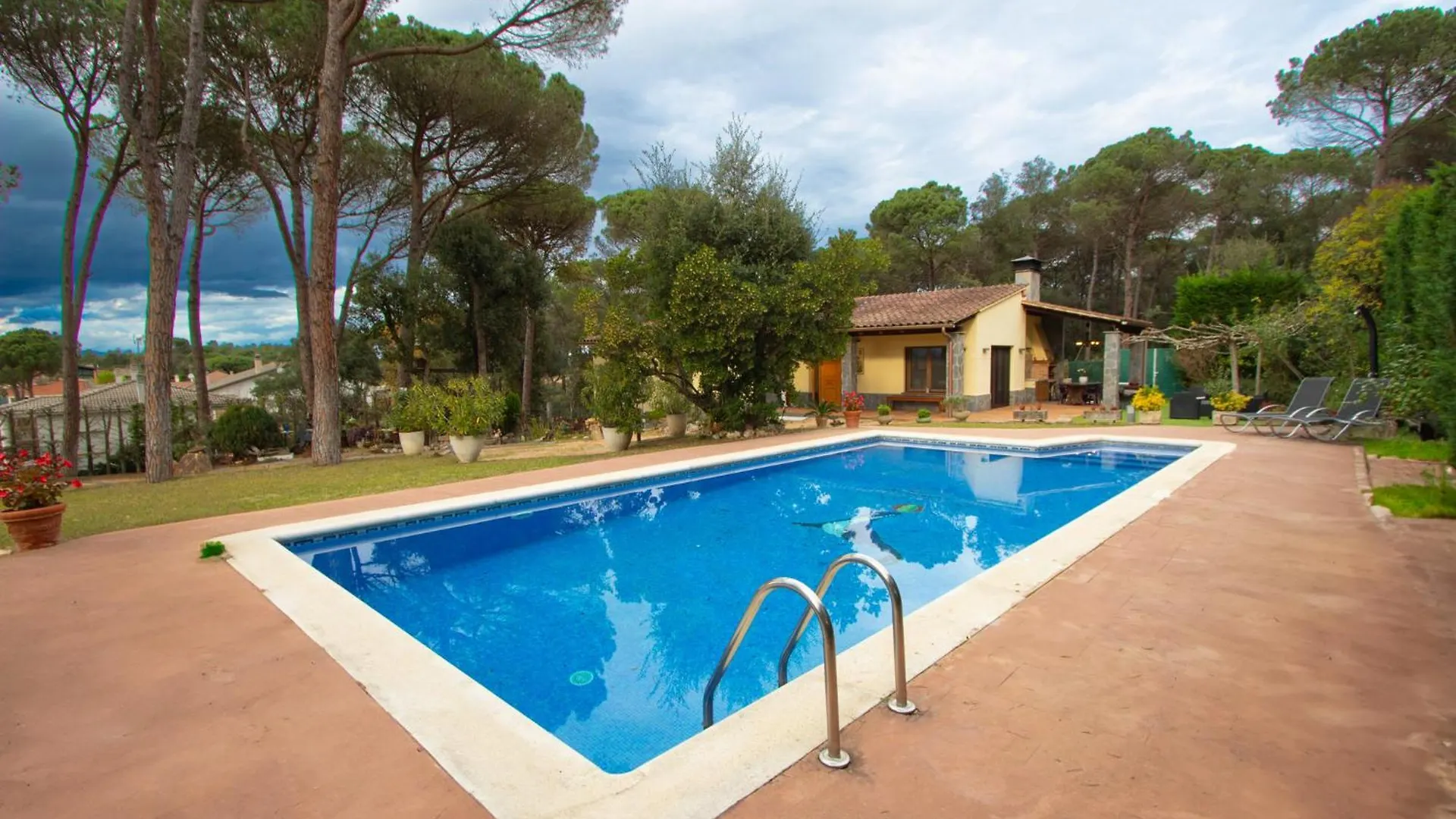 Spacious Countryside Costa Brava Relax Sils Villa