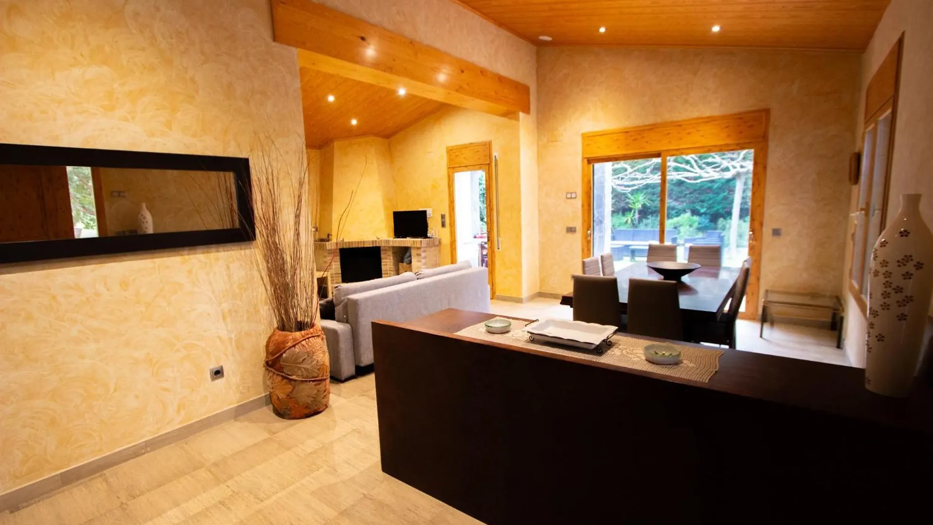 Spacious Countryside Costa Brava Relax Sils