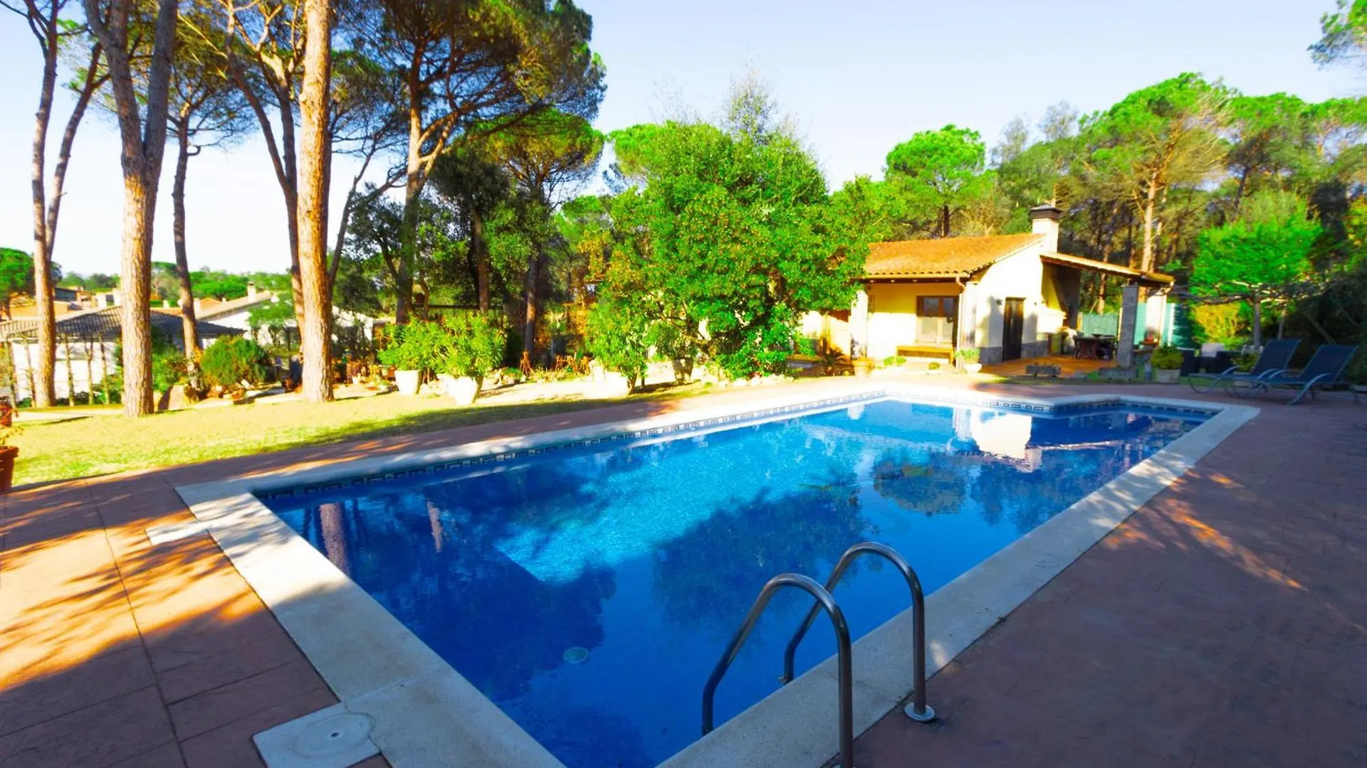 Spacious Countryside Costa Brava Relax Sils Villa